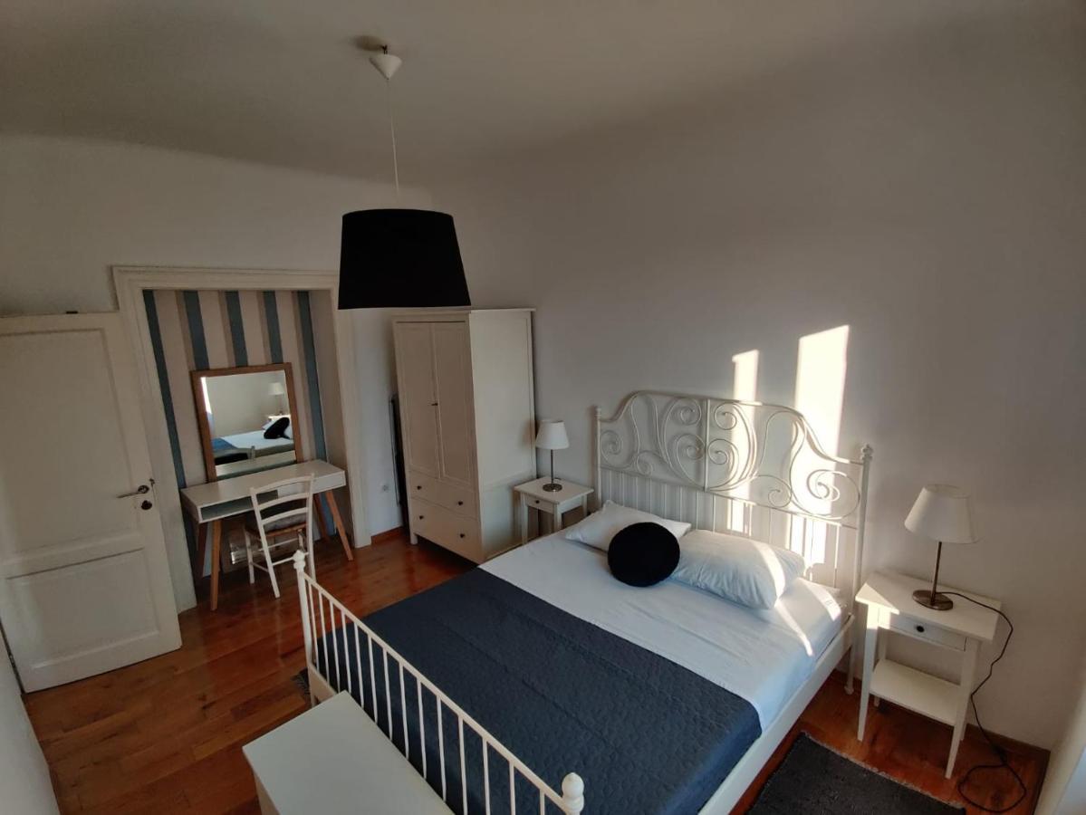 Sea View Flat In Central プーラ エクステリア 写真